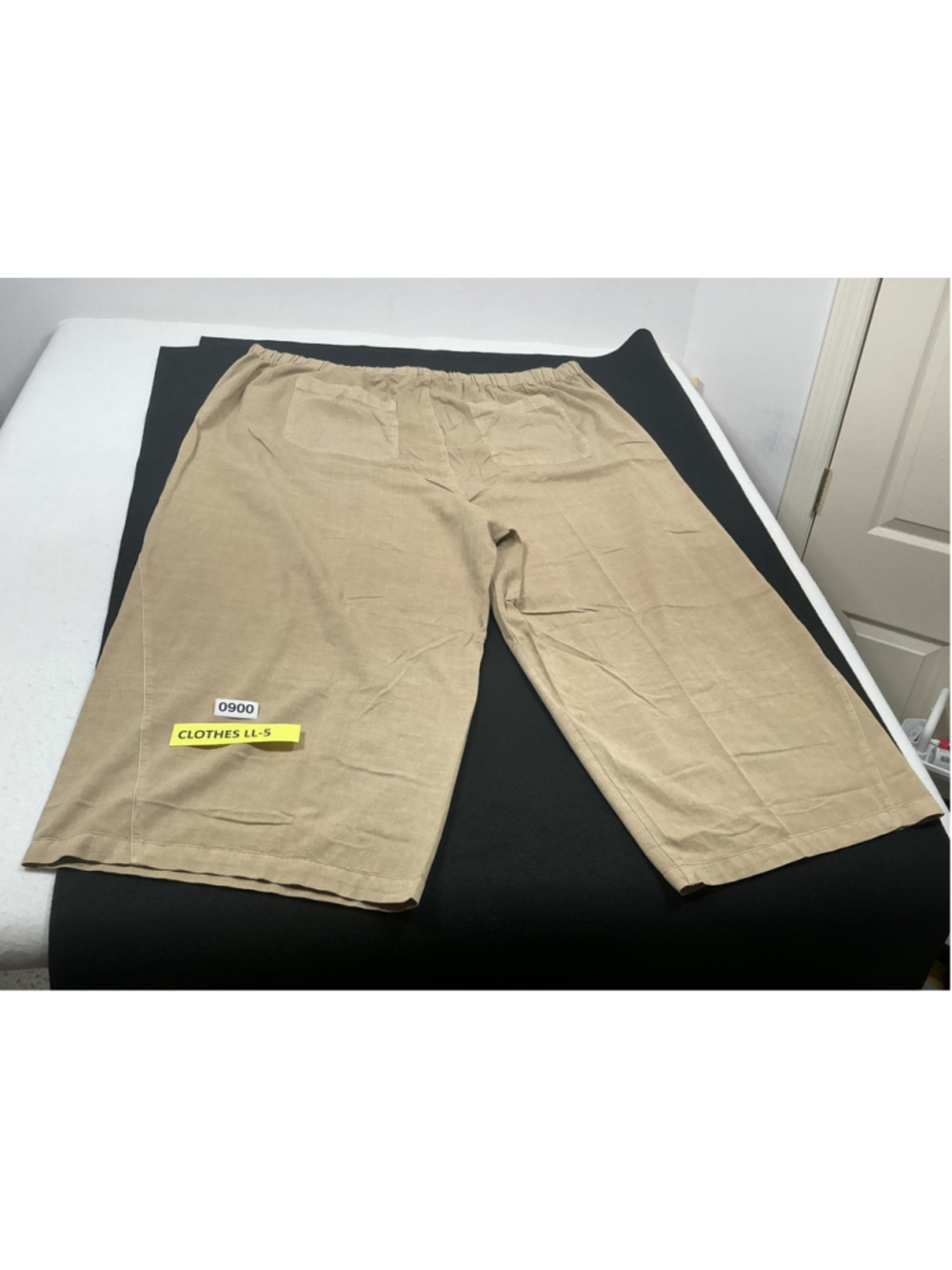 Womans Universal Thread Casual Pants 4X tan Drawstring Pockets